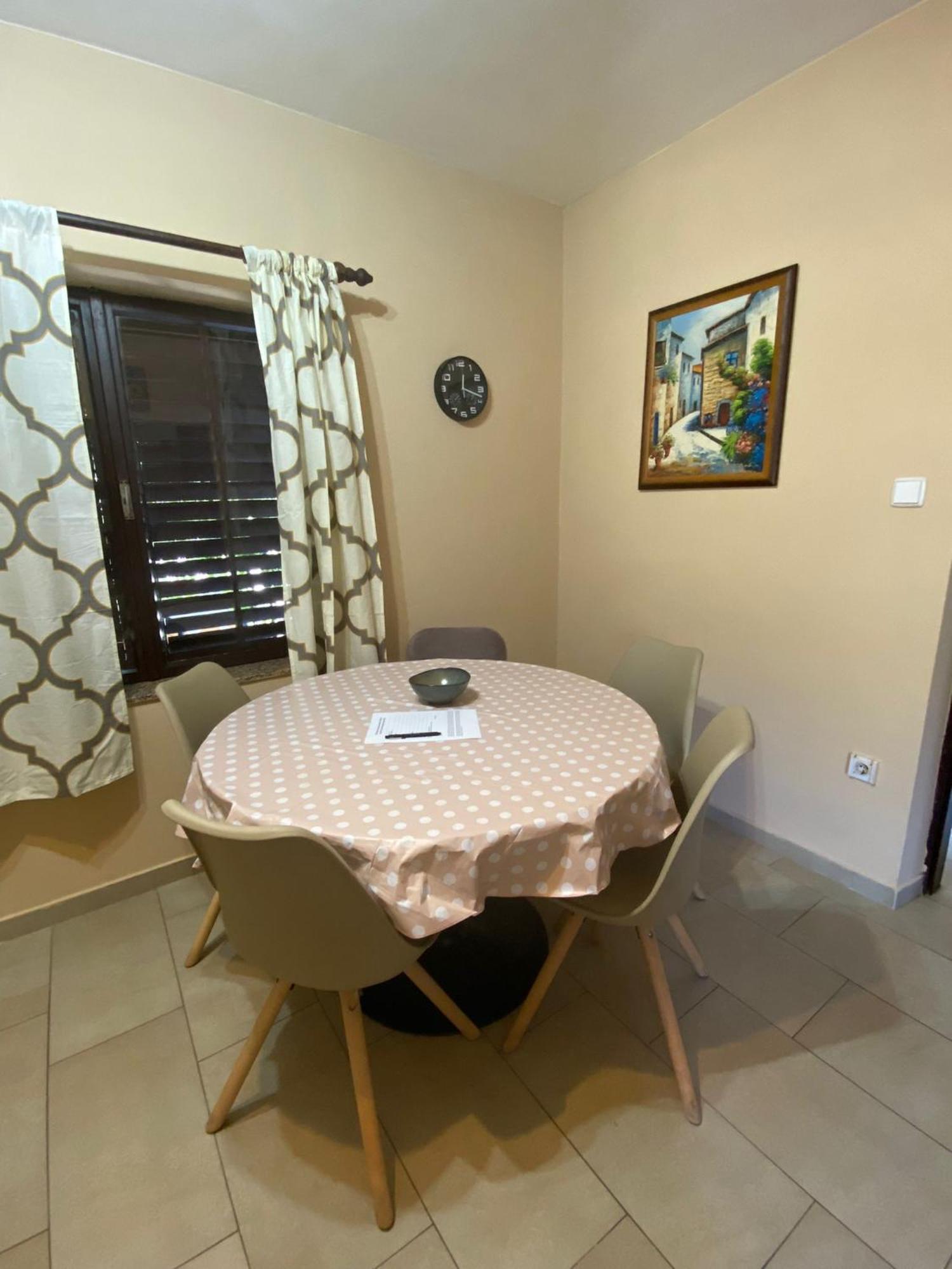 Apartmani Marija 波弗加纳 外观 照片